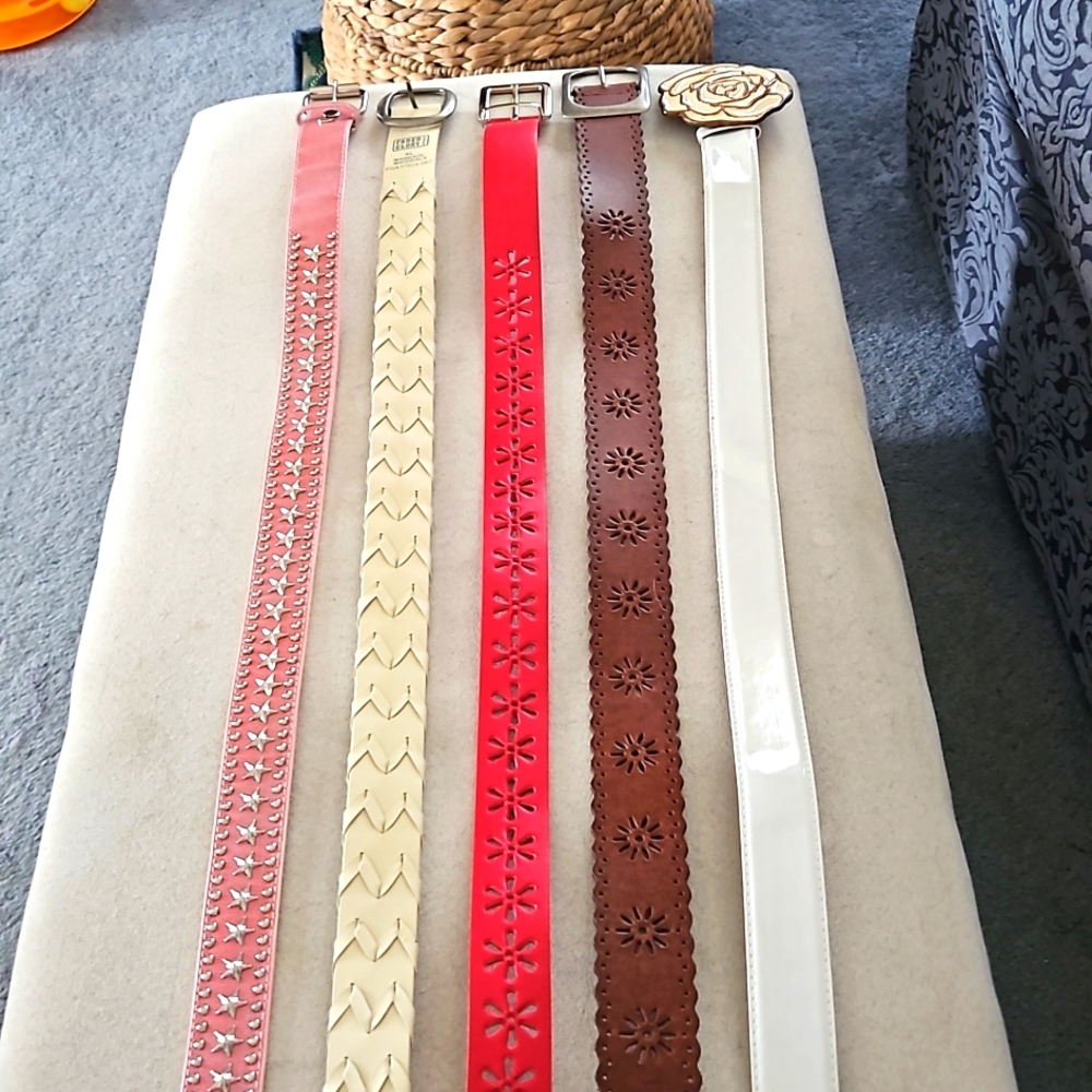 Ladies Leather Belts